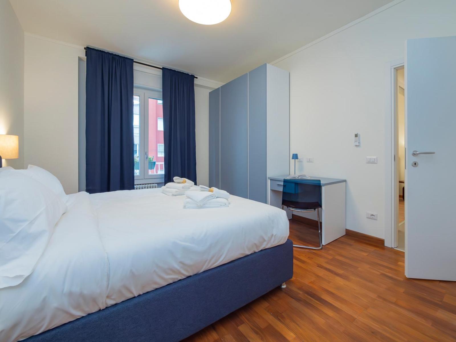 Apartment Spacious 2bdr With Balcony Arco-sempione Area, By Rentopolis