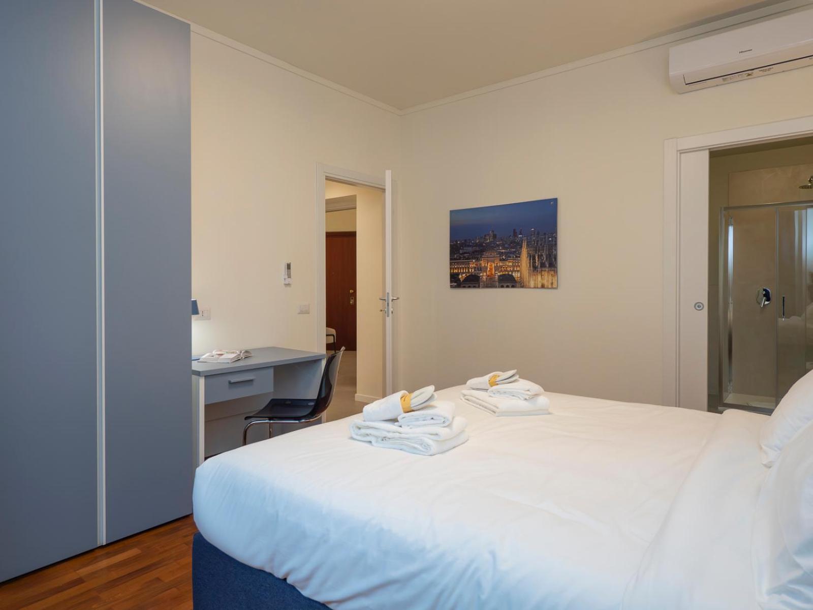 Spacious 2bdr With Balcony Arco-sempione Area, By Rentopolis Apartment *