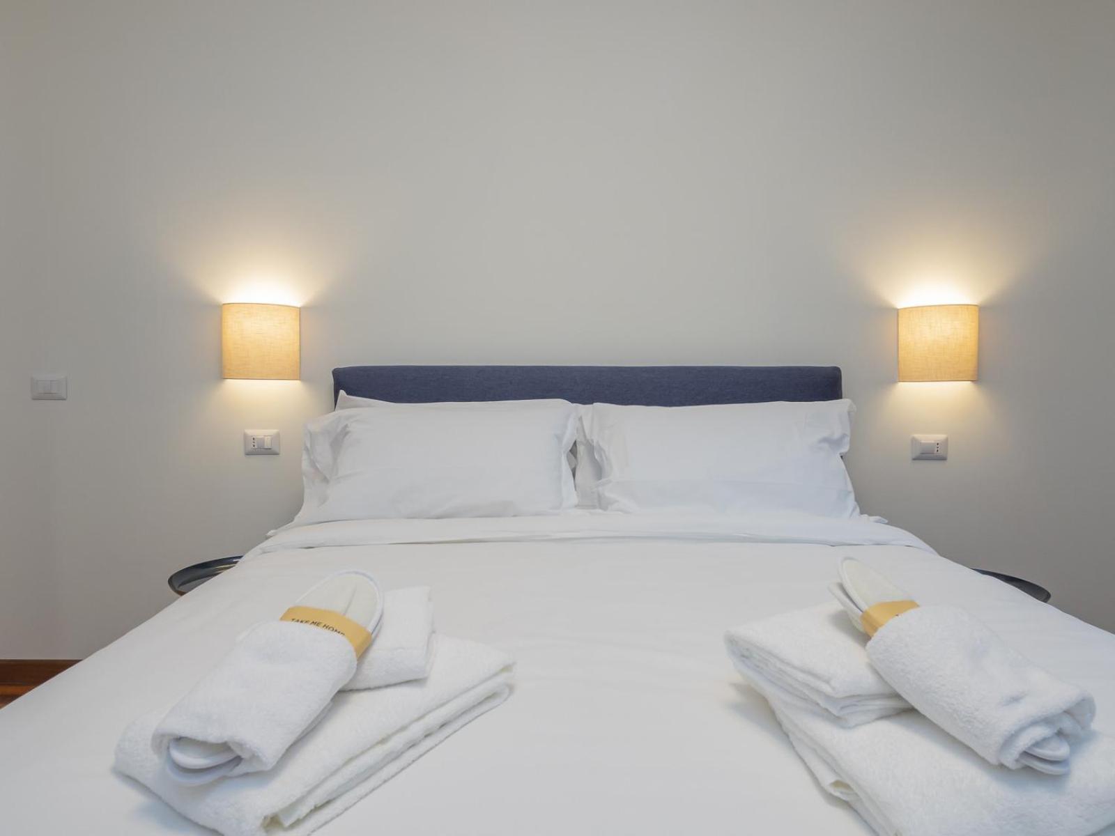 Spacious 2bdr With Balcony Arco-sempione Area, By Rentopolis Apartment