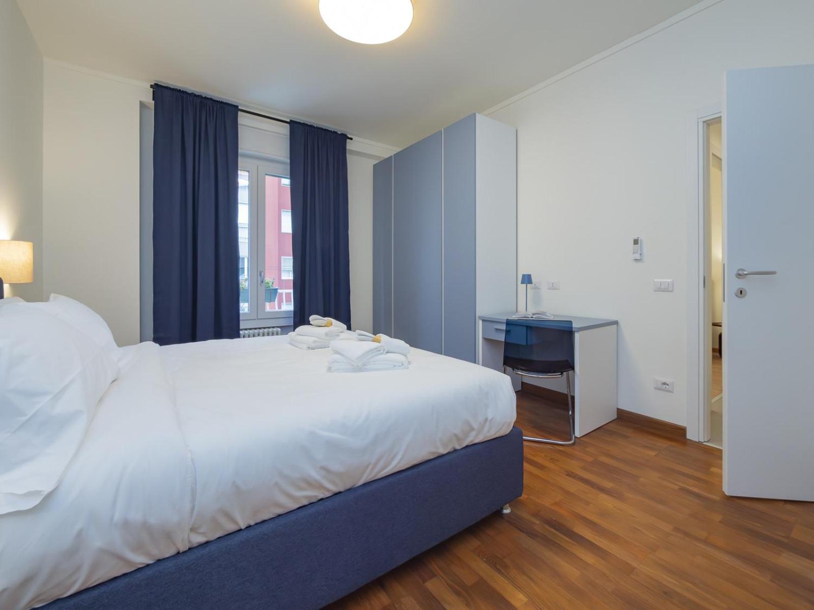 Spacious 2bdr With Balcony Arco-sempione Area, By Rentopolis Mailand