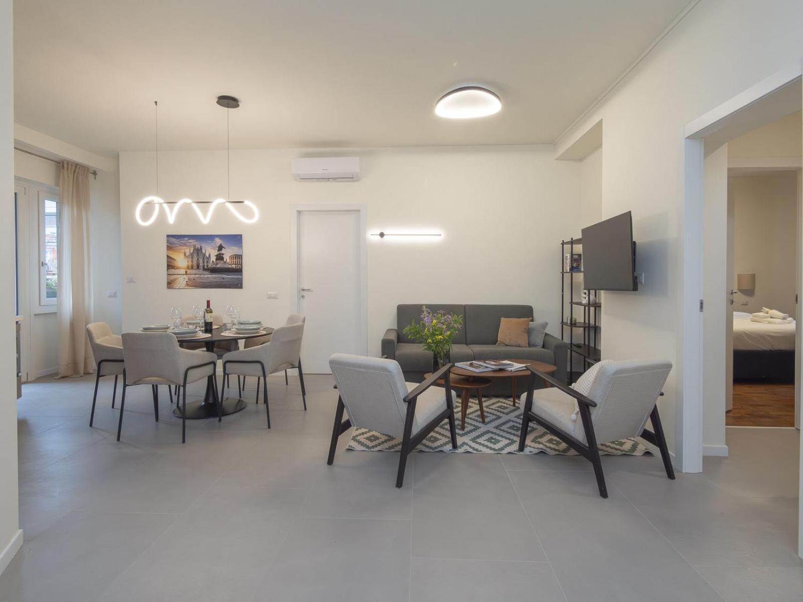 Apartment Spacious 2bdr With Balcony Arco-sempione Area, By Rentopolis